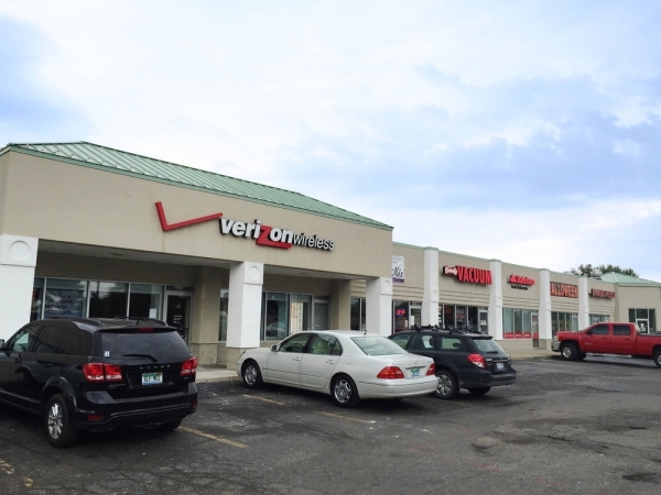 Listing Image #1 - Retail for lease at 2555 S Lapeer Rd, Orion charter Townsh MI 48360