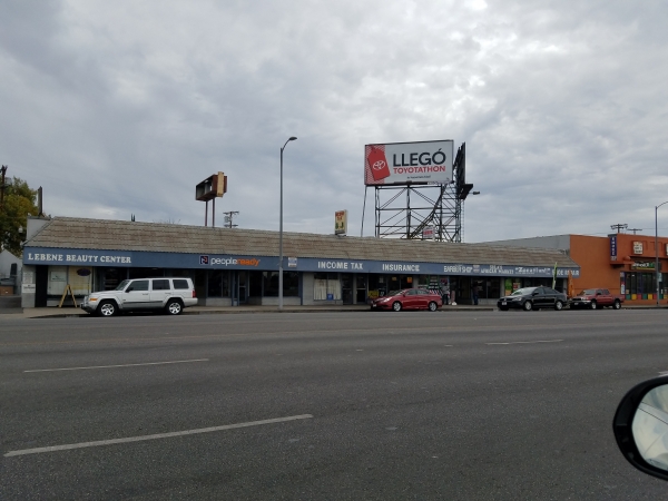 Listing Image #1 - Retail for lease at 8728 Sepulveda Boulevard, North Hills CA 91343