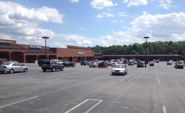 Listing Image #1 - Retail for lease at 18013 Forest Road Graves Mill Center, Forest VA 24551