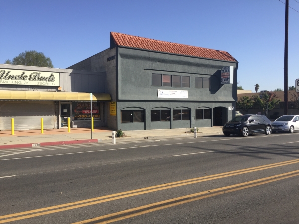 Listing Image #1 - Office for lease at 8954 Reseda Boulevard, Northridge CA 91324