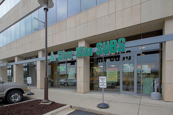 Listing Image #1 - Retail for lease at 2601 W Beltline Highway, Madison WI 53713