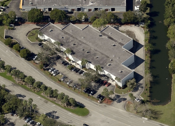 Listing Image #1 - Industrial for lease at 5365 N Hiatus Rd, Sunrise FL 33351