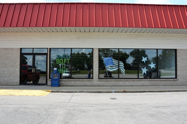Listing Image #1 - Retail for lease at 538 E Albion St., Avilla IN 46710