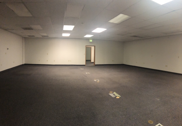 Listing Image #3 - Office for lease at 4494 River Rd, Keizer OR 97303