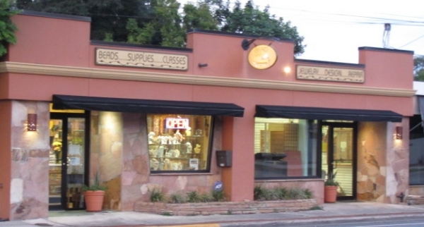 Listing Image #1 - Multi-Use for lease at 1319/1317 Edgewater Dr, Orlando FL 32804 Listing Image #1 - Multi-Use for lease at 1319/1317 Edgewater Dr, Orlando FL 32804