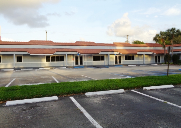 Listing Image #2 - Office for lease at 3618 Lantana Rd, Lake Worth FL 33462