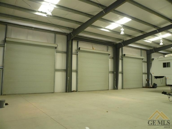 Listing Image #2 - Industrial for lease at 19479 Creek Road, Bakersfield CA 93314