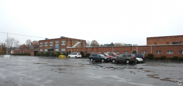 Listing Image #2 - Industrial for lease at 123 Whiting Street, Plainville CT 06062 Listing Image #2 - Industrial for lease at 123 Whiting Street, Plainville CT 06062