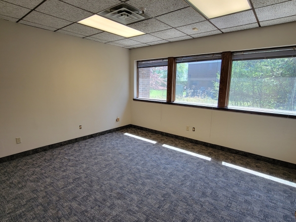 Listing Image #6 - Office for lease at 1815 Northwestern Avenue, Stillwater MN 55082