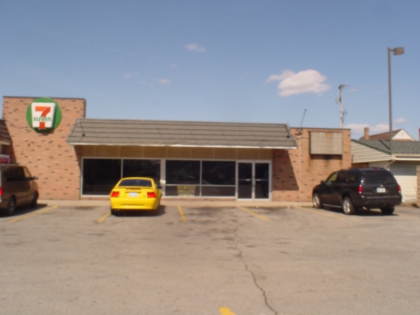 Listing Image #1 - Retail for lease at 2726 Weiss Street, Saginaw MI 48603 Listing Image #1 - Retail for lease at 2726 Weiss Street, Saginaw MI 48603