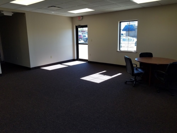 Listing Image #2 - Office for lease at 5021 C Whipple Ave., Canton OH 44718
