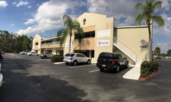 Listing Image #1 - Office for lease at 10231 Metro Pkwy., Fort Myers FL 33966