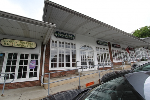 Listing Image #1 - Retail for lease at 1966 Washington Valley Rd, Martinsville NJ 08836