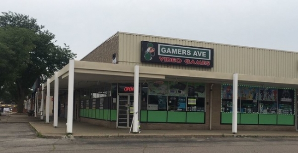 Listing Image #1 - Retail for lease at 29552 Ford Rd, Garden City MI 48135 Listing Image #1 - Retail for lease at 29552 Ford Rd, Garden City MI 48135