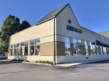 Retail property for lease in Munster, IN