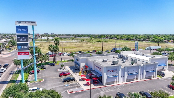 Listing Image #1 - Retail for lease at 3701 W. Expressway 83, McAllen TX 78501