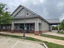 Retail property for lease in Champaign, IL
