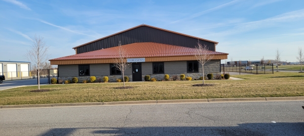 Listing Image #1 - Industrial for lease at 396 E 111th Ct, Crown Point IN 46307