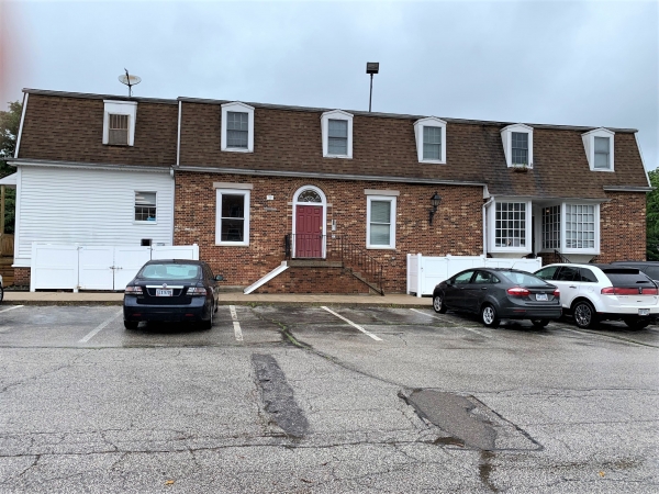 Listing Image #1 - Office for lease at 1248 Weathervane Lane -Space C, Akron OH 44313