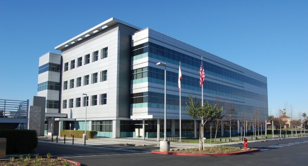 Listing Image #1 - Health Care for lease at 1640 Newport Blvd., Costa Mesa CA 92627