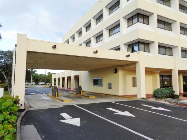 Listing Image #2 - Office for lease at 351 S Cypress Rd, Pompano Beach FL 33060