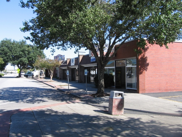 Listing Image #1 - Retail for lease at 606 West Broadway, Myrtle Beach SC 29577