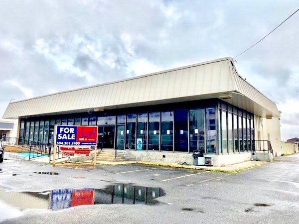 Listing Image #1 - Retail for lease at 1440 Westbank Expressway Unit 104, Harvey LA 70058