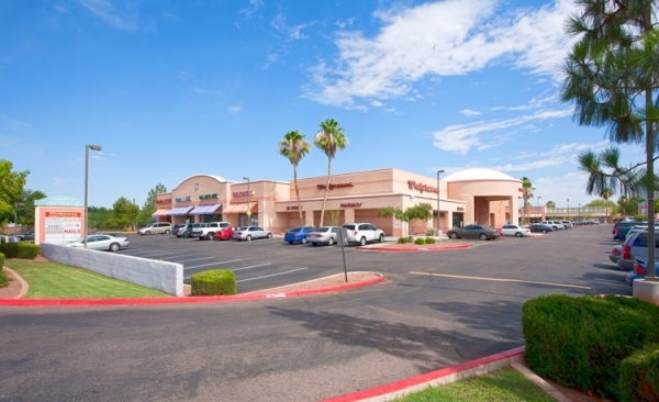 Listing Image #1 - Retail for lease at 7000 N 16th Street, Phoenix AZ 85020