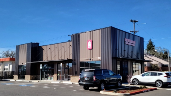 Listing Image #1 - Retail for lease at 120 Hrubetz Rd SE, Salem OR 97302