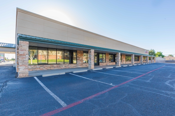 Listing Image #3 - Retail for lease at 34th & Ross, Amarillo TX 79118