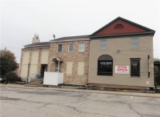 Retail property for lease in Akron, OH