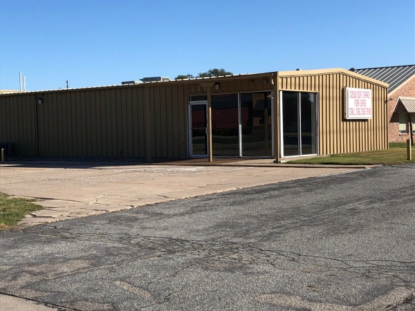 Listing Image #1 - Multi-Use for lease at 105 E. Clay St, Valley Center KS 67147