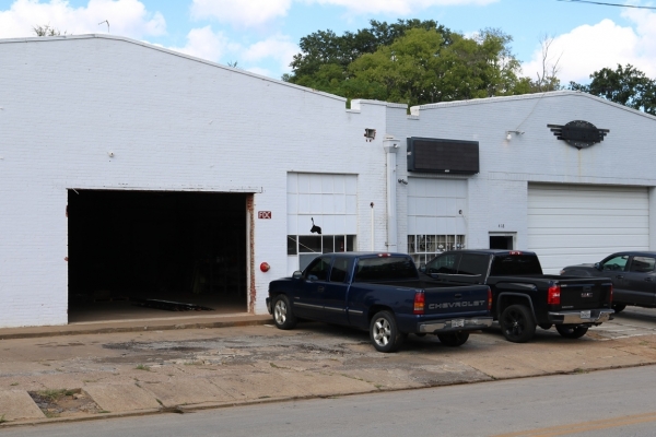 Listing Image #1 - Industrial for lease at 412 E Erwin St, Tyler TX 75701