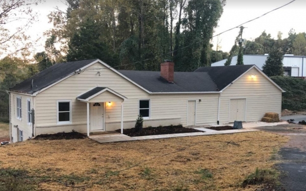 Listing Image #1 - Office for lease at 319 Berry Garden Road, Kernersville NC 27284 Listing Image #1 - Office for lease at 319 Berry Garden Road, Kernersville NC 27284