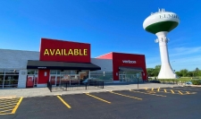 Listing Image #1 - Retail for lease at 556 W St Charles Rd, Elmhurst IL 60126 Listing Image #1 - Retail for lease at 556 W St Charles Rd, Elmhurst IL 60126