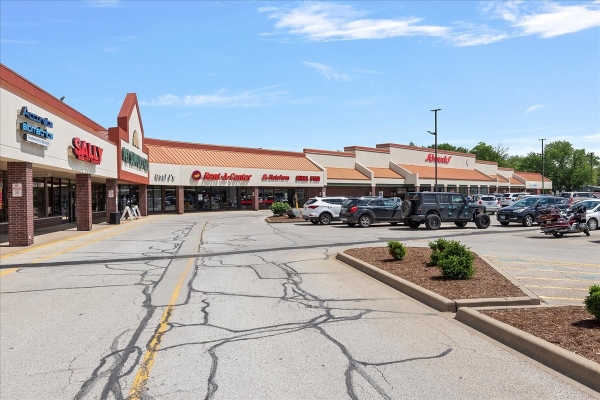 Listing Image #1 - Retail for lease at 1861 E Sangamon Ave, Springfield IL 62702