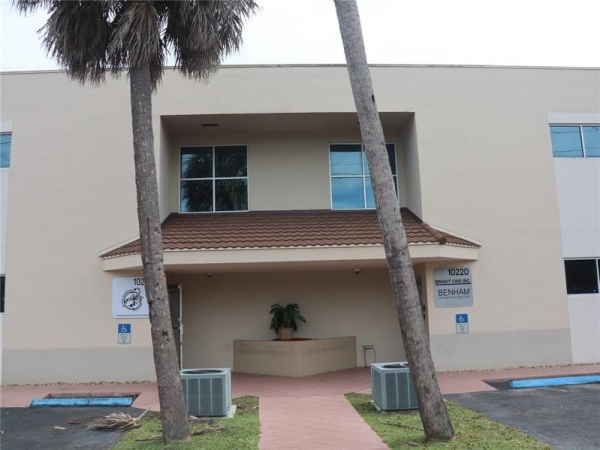 Listing Image #1 - Industrial for lease at 10220 NW 50th St #12-13, Sunrise FL 33351