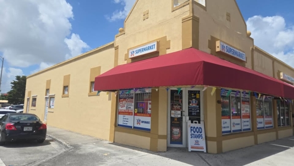 Listing Image #1 - Retail for lease at 400 Palm Ave, Hialeah FL 33010 Listing Image #1 - Retail for lease at 400 Palm Ave, Hialeah FL 33010