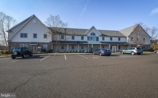 Listing Image #2 - Industrial for lease at 770 NEWTOWN YARDLEY RD #212, NEWTOWN PA 18940