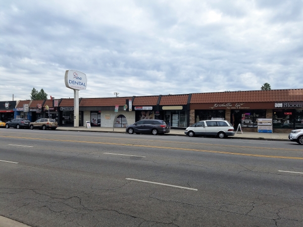 Listing Image #1 - Retail for lease at 12824 Victory Boulevard, North Hollywood CA 91606