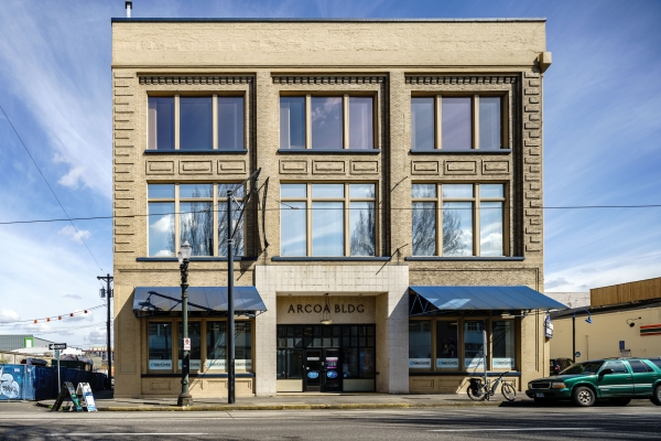 Listing Image #1 - Office for lease at 1006 SE Grand Avenue, Portland OR 97214 Listing Image #1 - Office for lease at 1006 SE Grand Avenue, Portland OR 97214