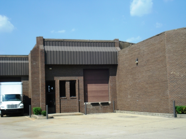 Listing Image #1 - Industrial for lease at 6050 Wedeking Ave., Bldg. 4, Evansville IN 47715 Listing Image #1 - Industrial for lease at 6050 Wedeking Ave., Bldg. 4, Evansville IN 47715