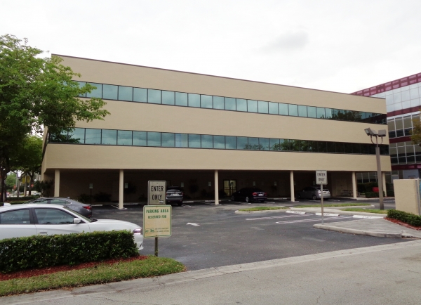 Listing Image #4 - Office for lease at 2801 N University Dr, Coral Springs FL 33065