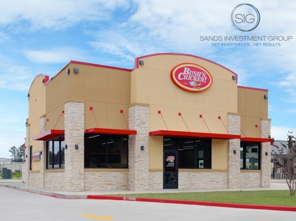 Listing Image #1 - Retail for lease at 2016 N Frazier St, Conroe TX 77301