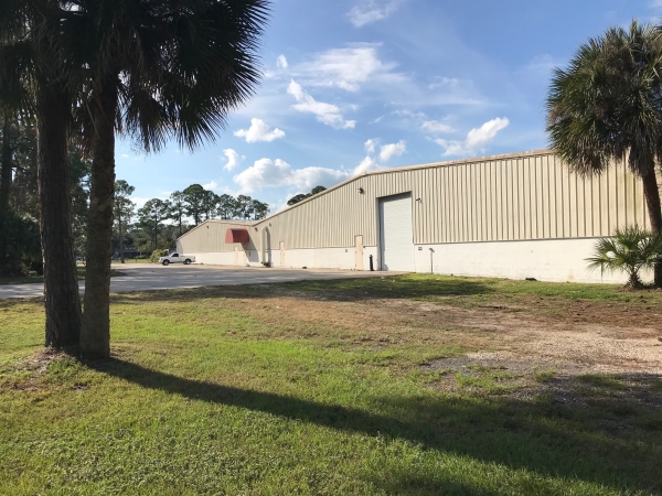 Listing Image #2 - Industrial for lease at 2105-2111 Bayless Boulevard, Daytona Beach FL 32114