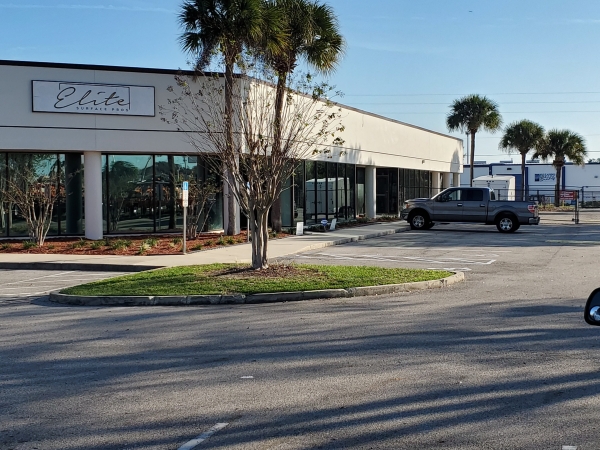 Listing Image #1 - Retail for lease at 3701 North John Young Pkwy, Orlando FL 32804