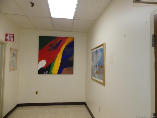 Listing Image #4 - Multi-Use for lease at 36 Plains Road Unit 5, Essex CT 06426 Listing Image #4 - Multi-Use for lease at 36 Plains Road Unit 5, Essex CT 06426