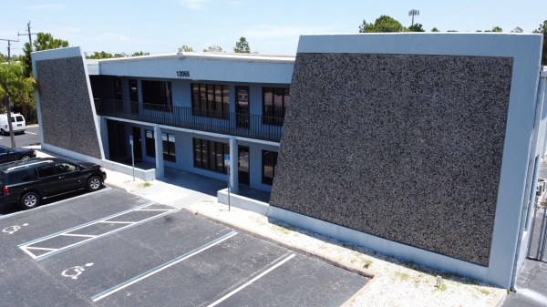 Listing Image #1 - Industrial for lease at 12065 Metro Pkwy., Fort Myers FL 33966
