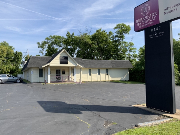 Listing Image #3 - Multi-Use for lease at 9147 Watson Rd, St. Louis MO 63126