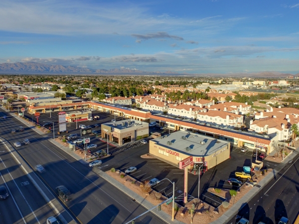 Listing Image #1 - Retail for lease at 1750 S. Rainbow Blvd, Las Vegas NV 89146 Listing Image #1 - Retail for lease at 1750 S. Rainbow Blvd, Las Vegas NV 89146